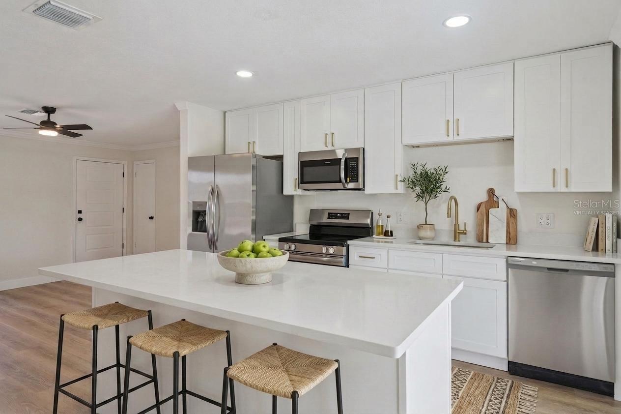 2715 TIMBERLAKE AVE — photo 10