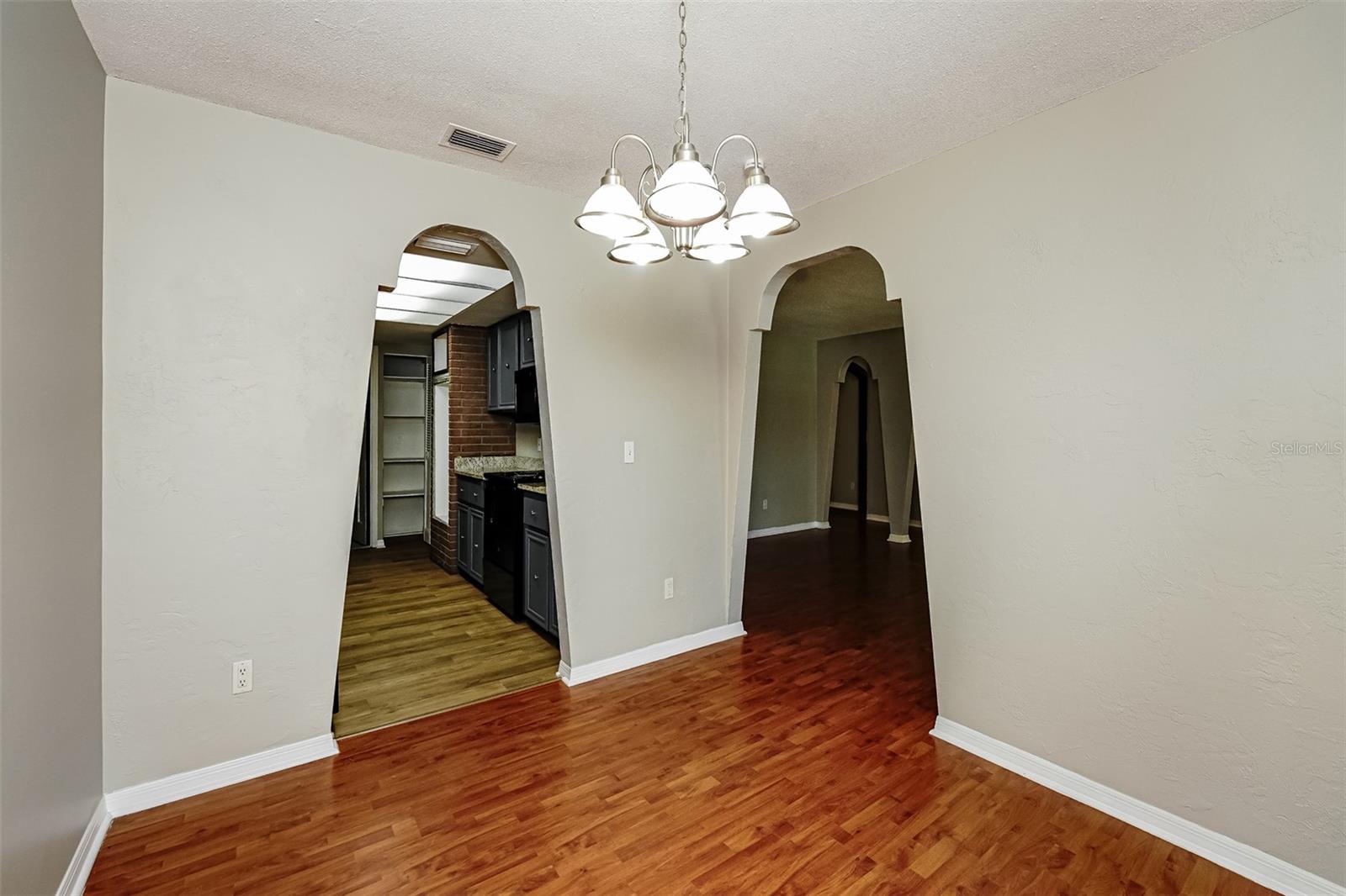 1402 FINDLAY ST — photo 6