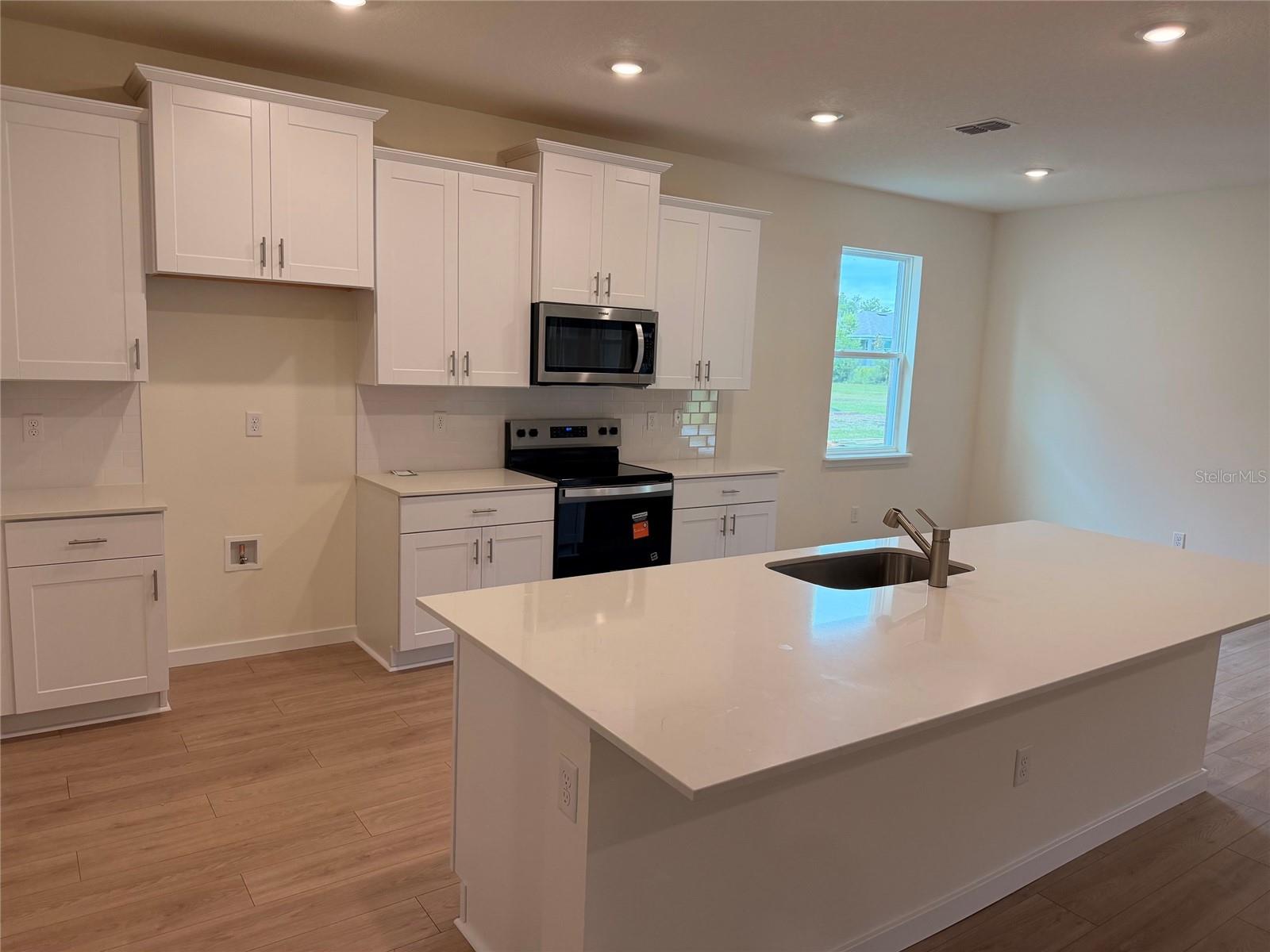 3042 KINGSMAN TRL — photo 3