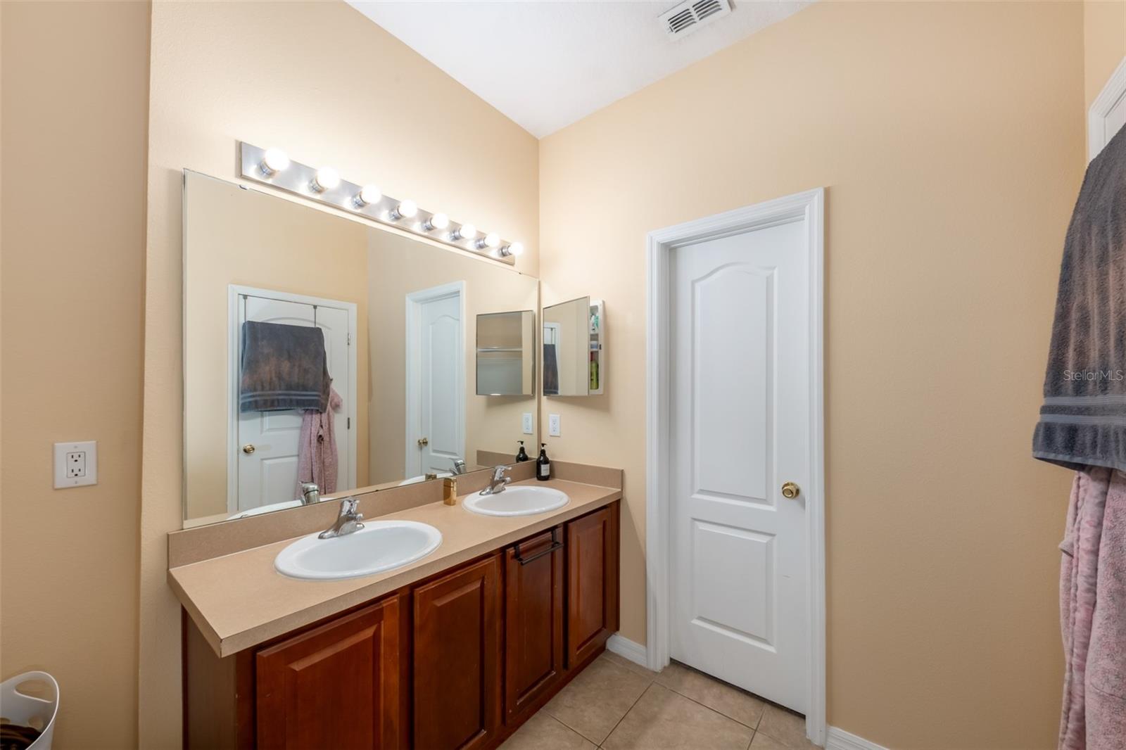 3221 SAN JACINTO CIR #3221 — photo 7