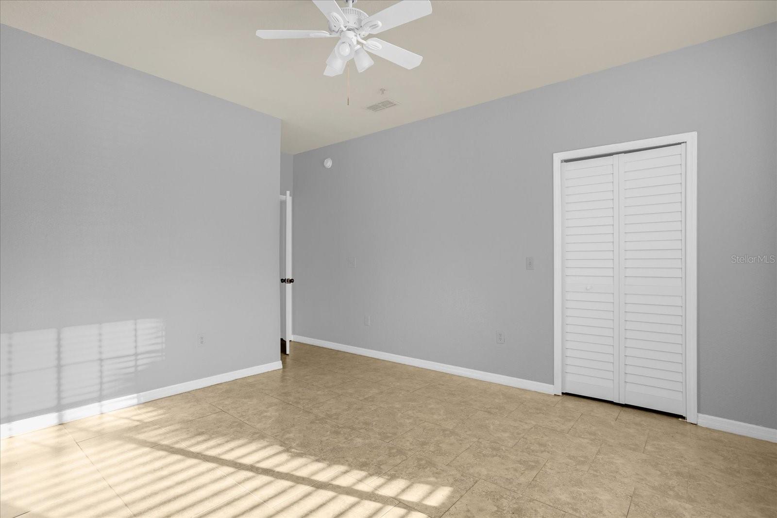 102 VISTA VERDI CIR #100 — photo 11