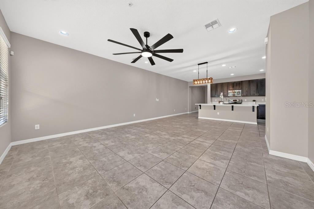 409 MERRY BROOK CIR — photo 12