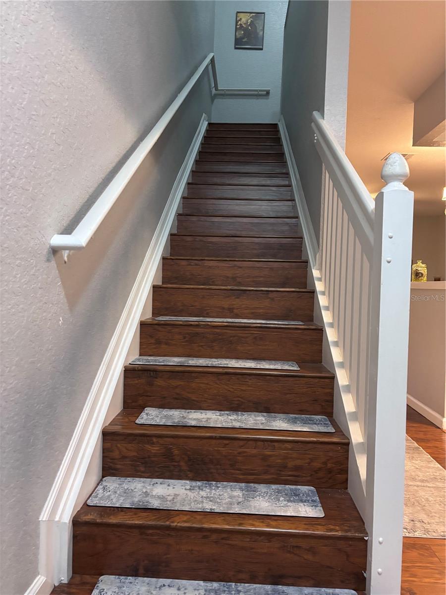 1121 LOYOLA CT — photo 8