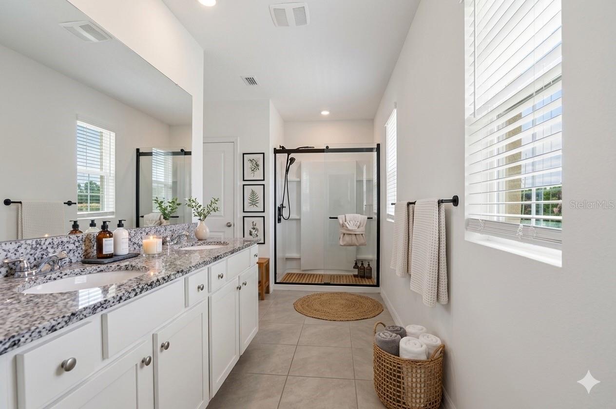 531 LAZIO CIR — photo 11