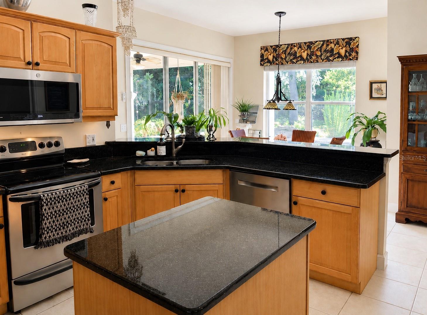1521 SHADOW PINES DR — photo 12