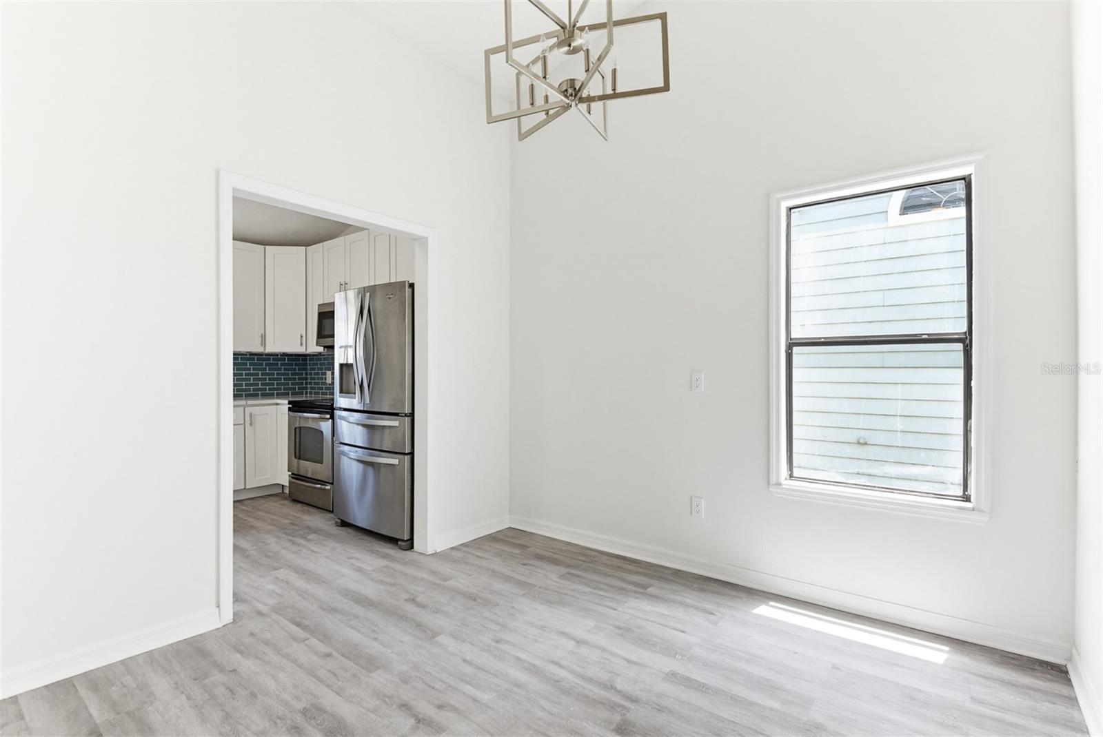 756 PINE SHORES CIR — photo 11