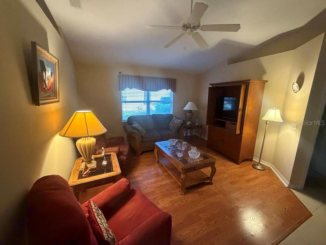 713 MOUNTAIN ASH WAY — photo 4