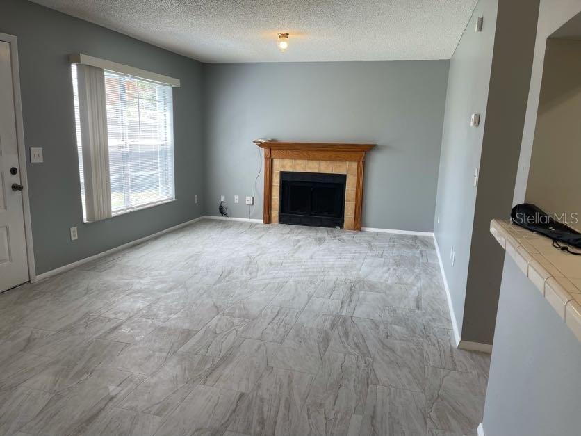 1004 NORTHLAKE DR #1004 — photo 2