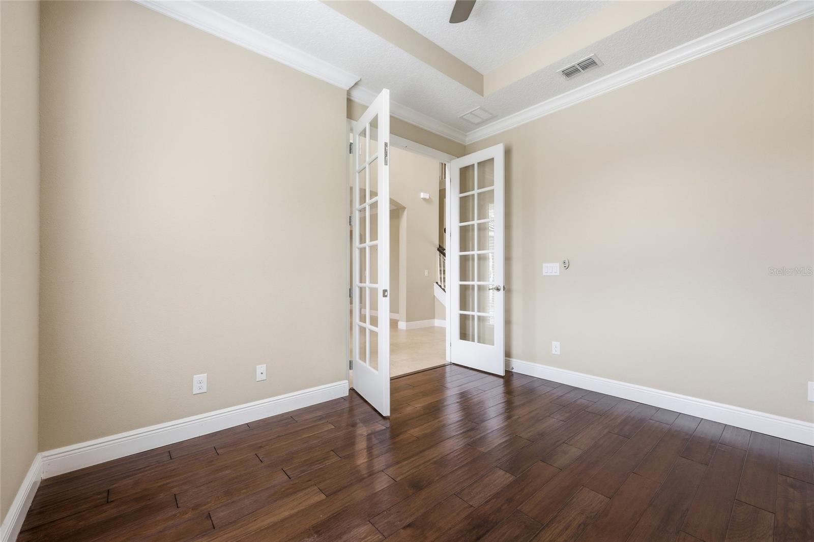 504 CINDER PT — photo 9