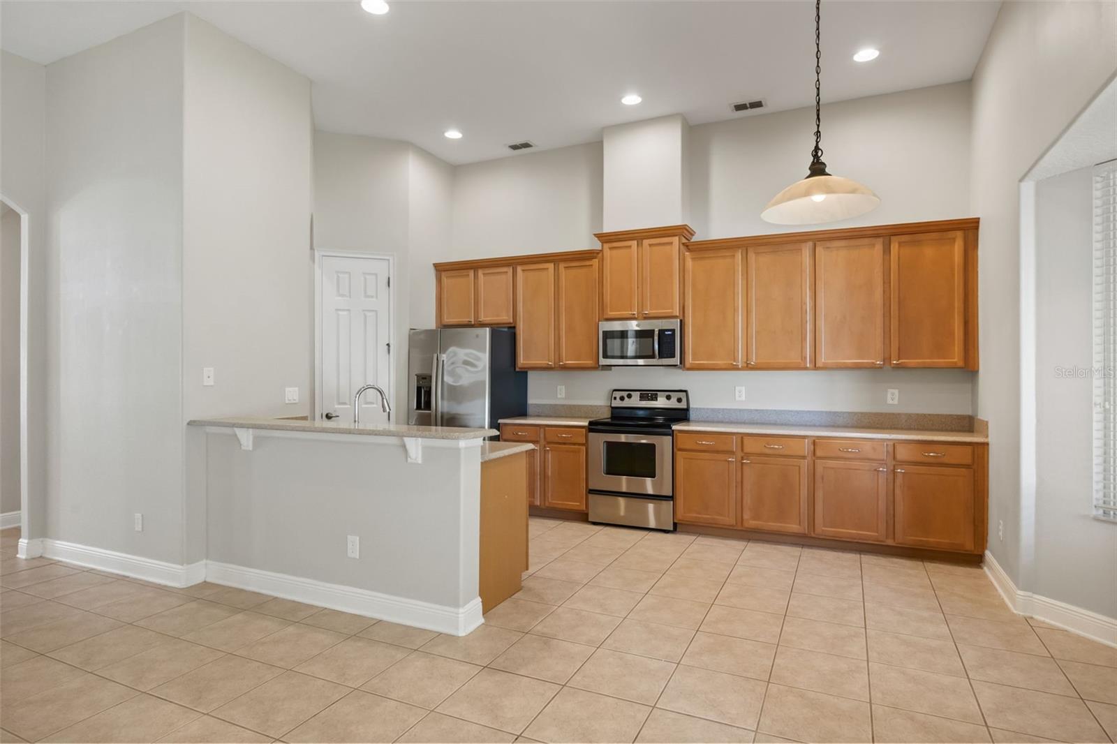 6190 HEDGESPARROWS LN — photo 10