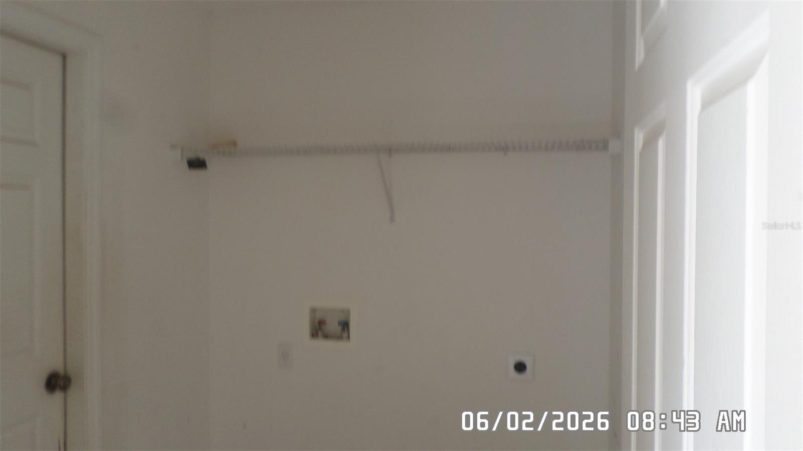 1638 W AKRON DR — photo 12