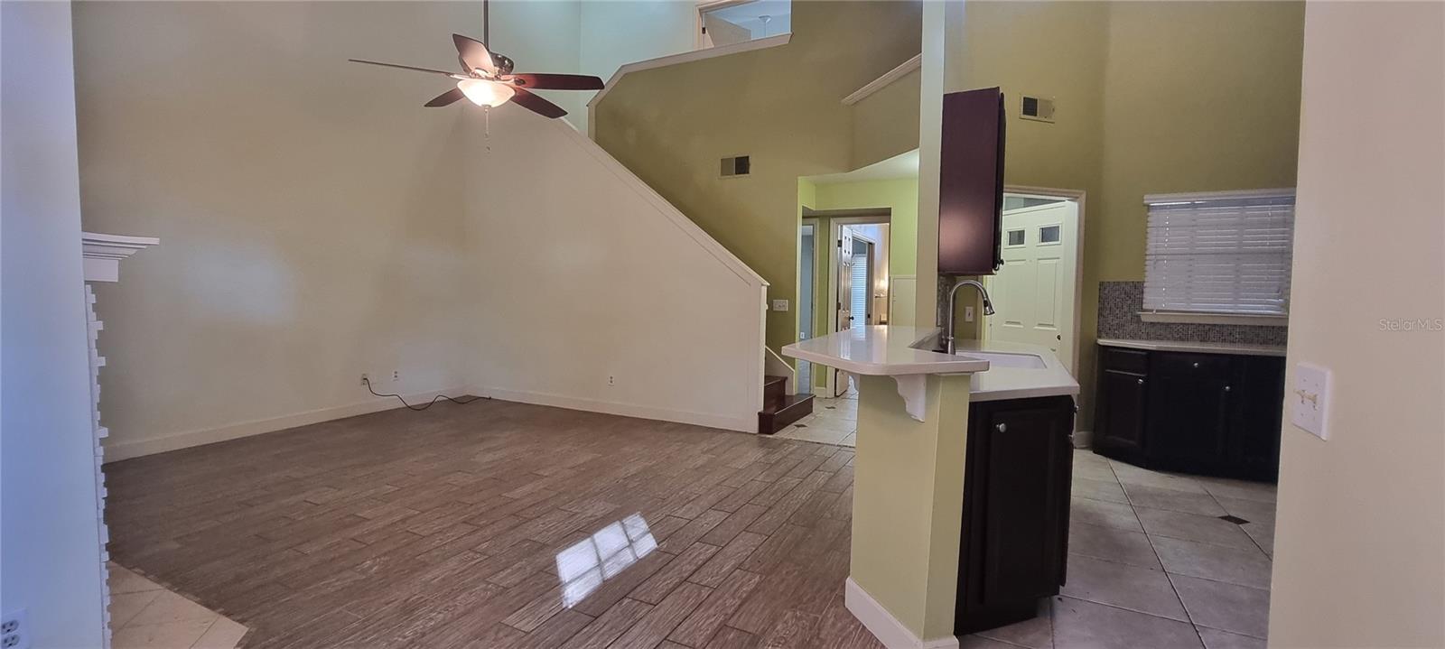 1462 FARRINDON CIR #1462 — photo 10