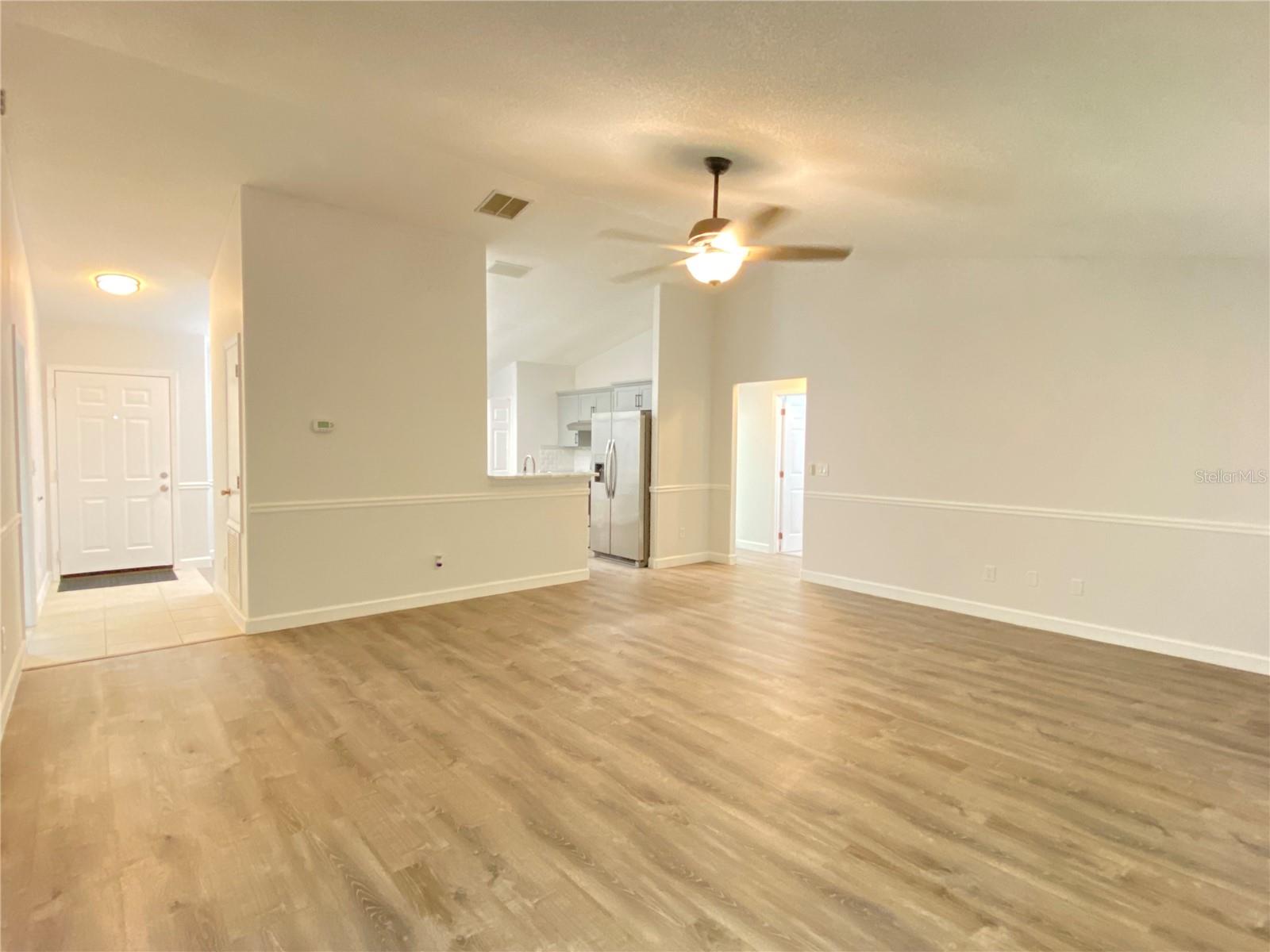 13724 RIVERPATH GROVE DR — photo 8