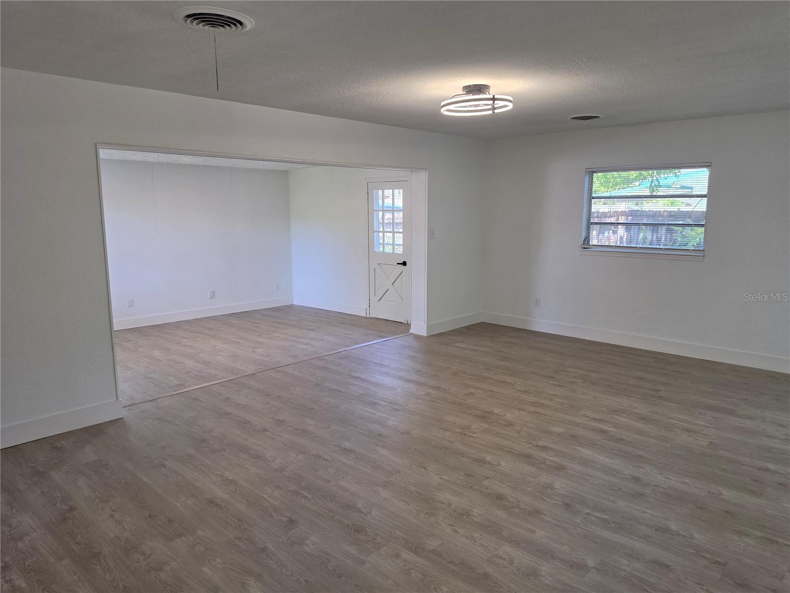 640 WESTWARD CIR — photo 5