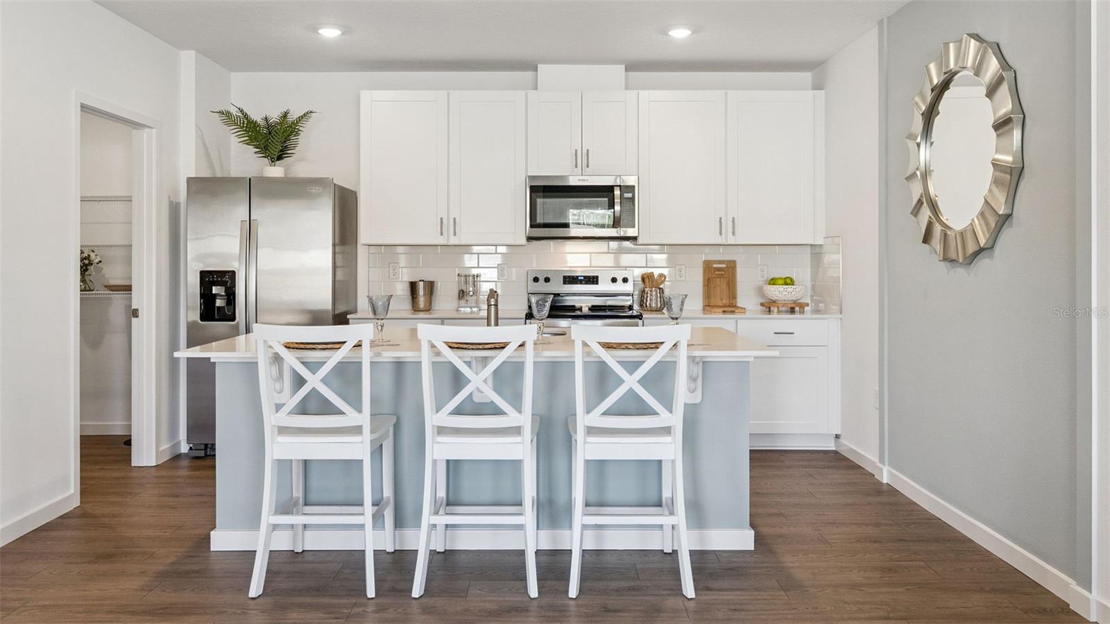 2516 KINSALE LN — photo 5
