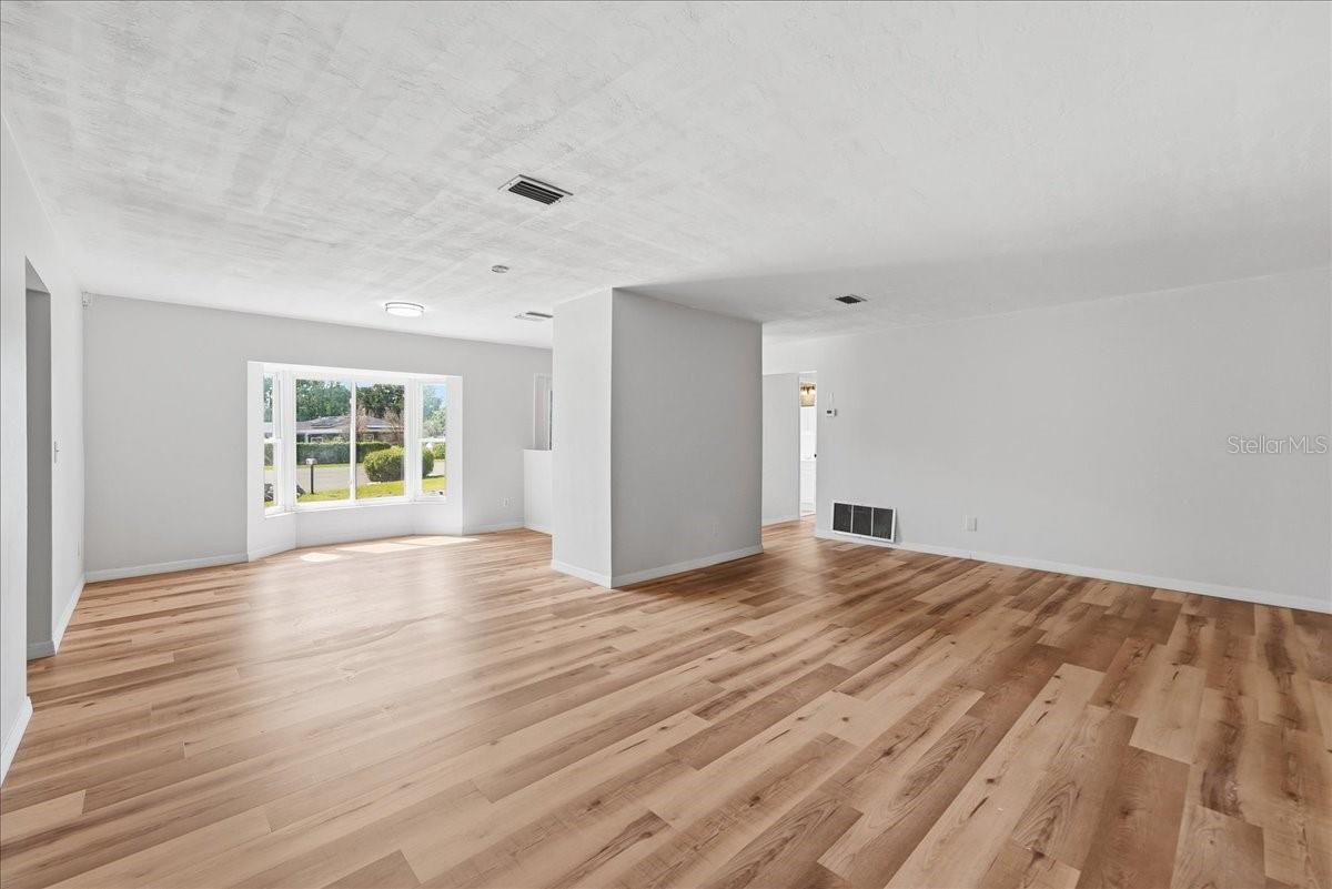 1220 SIENNA CT — photo 11