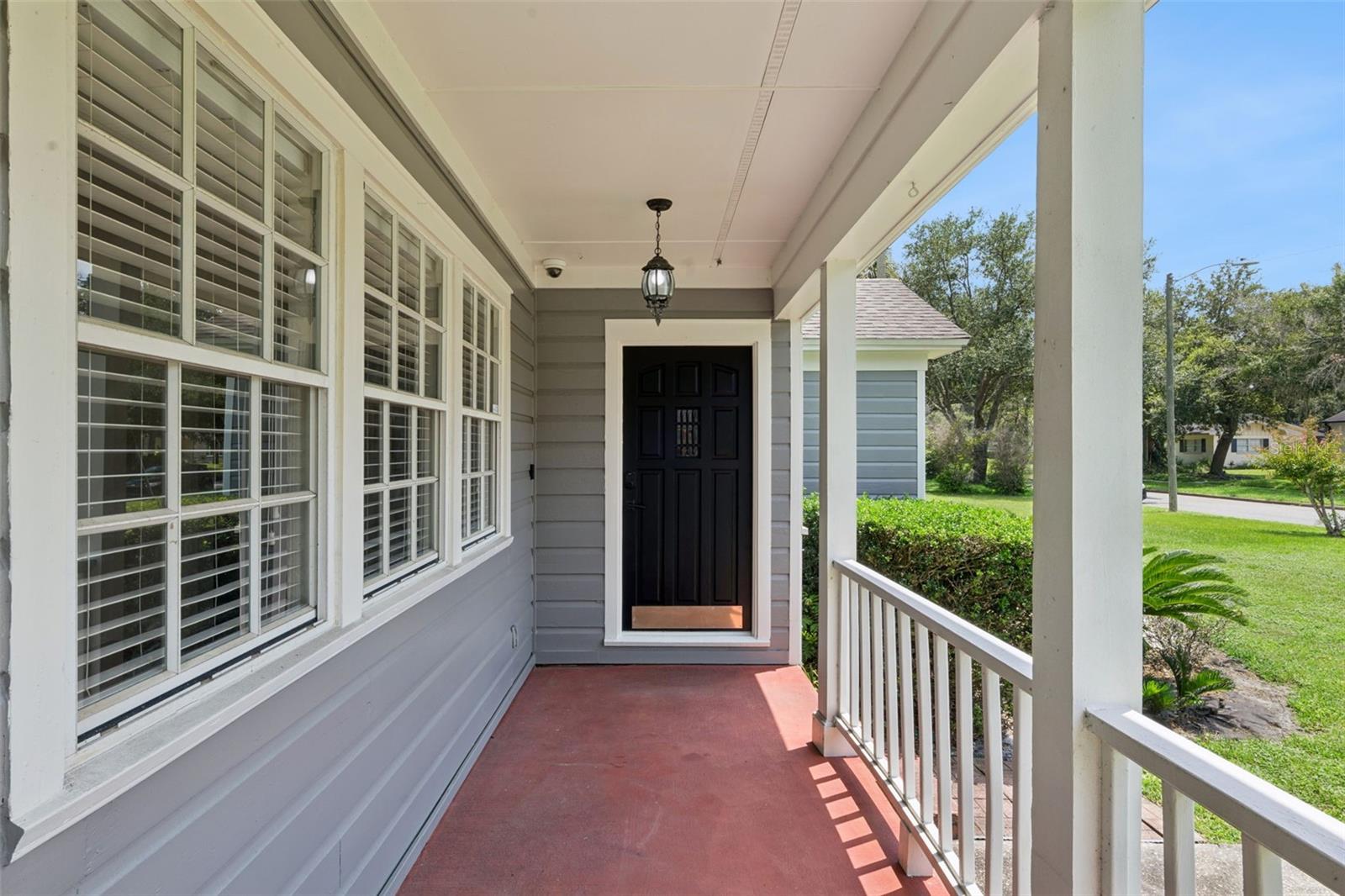 207 S SUMMERLIN AVE — photo 2