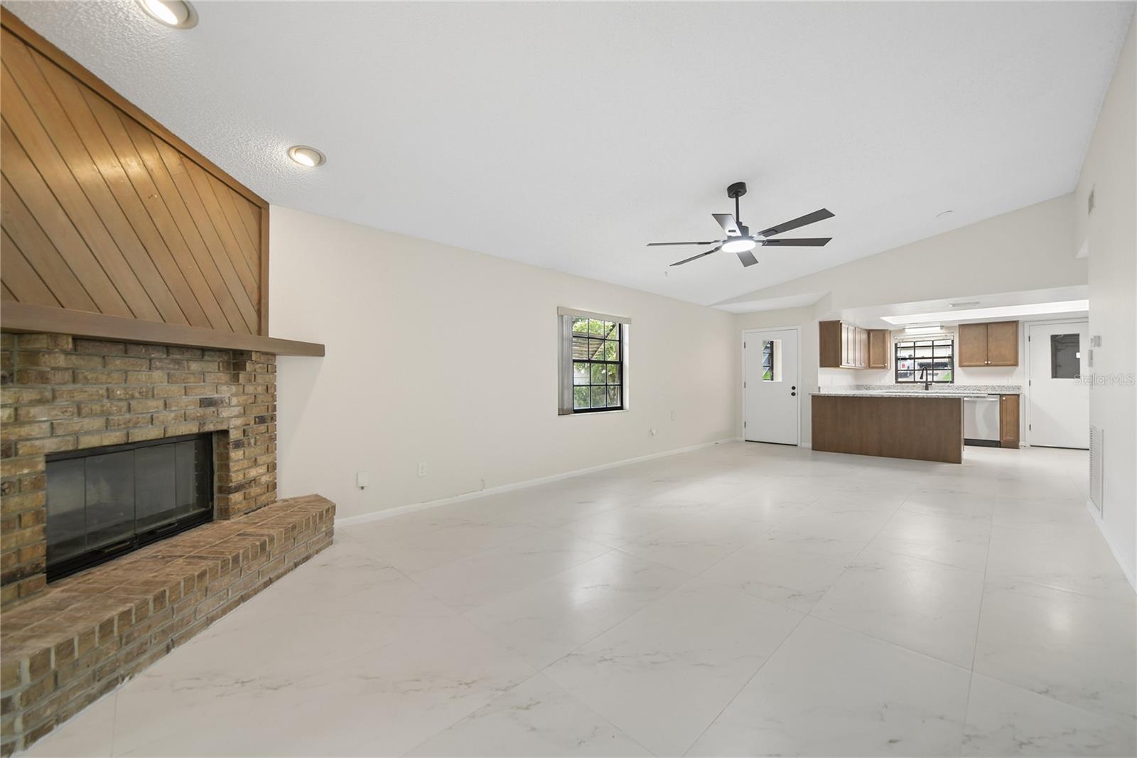 104 QUAIL RIDGE CT — photo 11