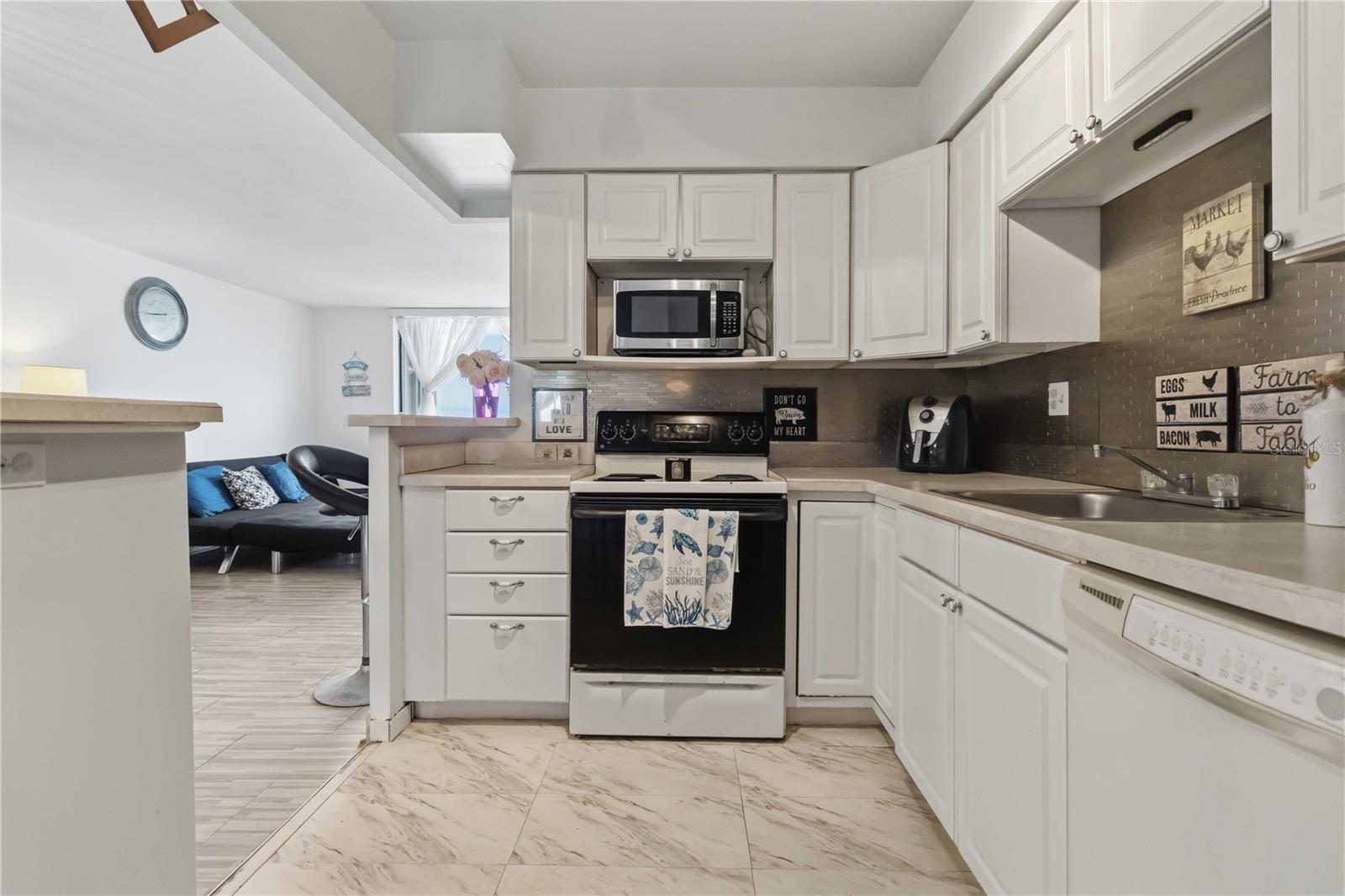 2800 N ATLANTIC AVE #1105 — photo 8