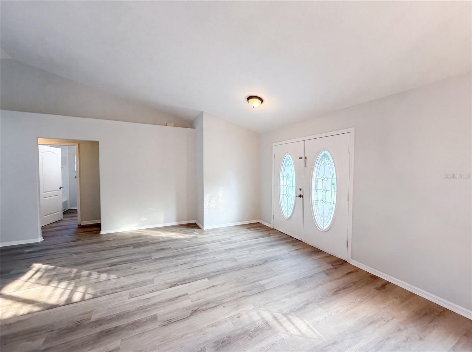 431 HARBOUR LIGHTS DR — photo 7