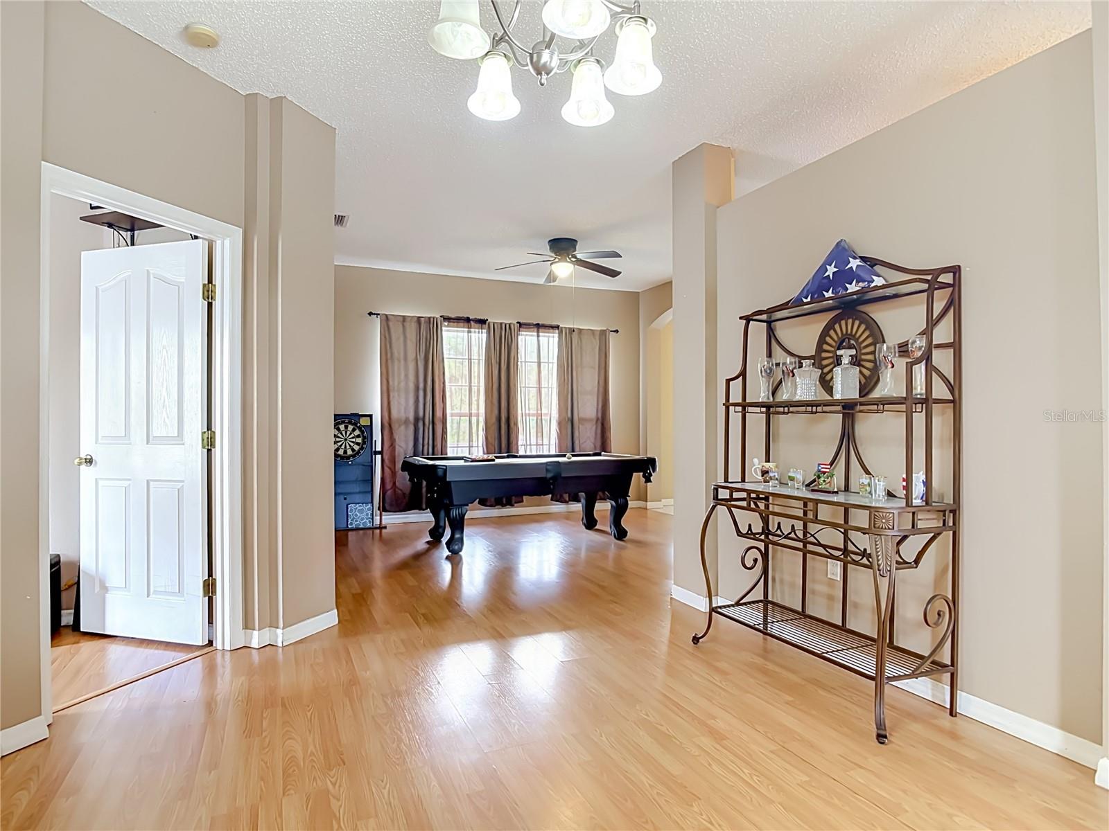2136 CARLA DR — photo 7