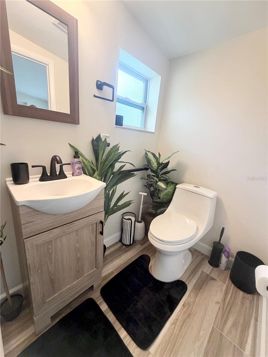1650 HASTINGS DR — photo 9