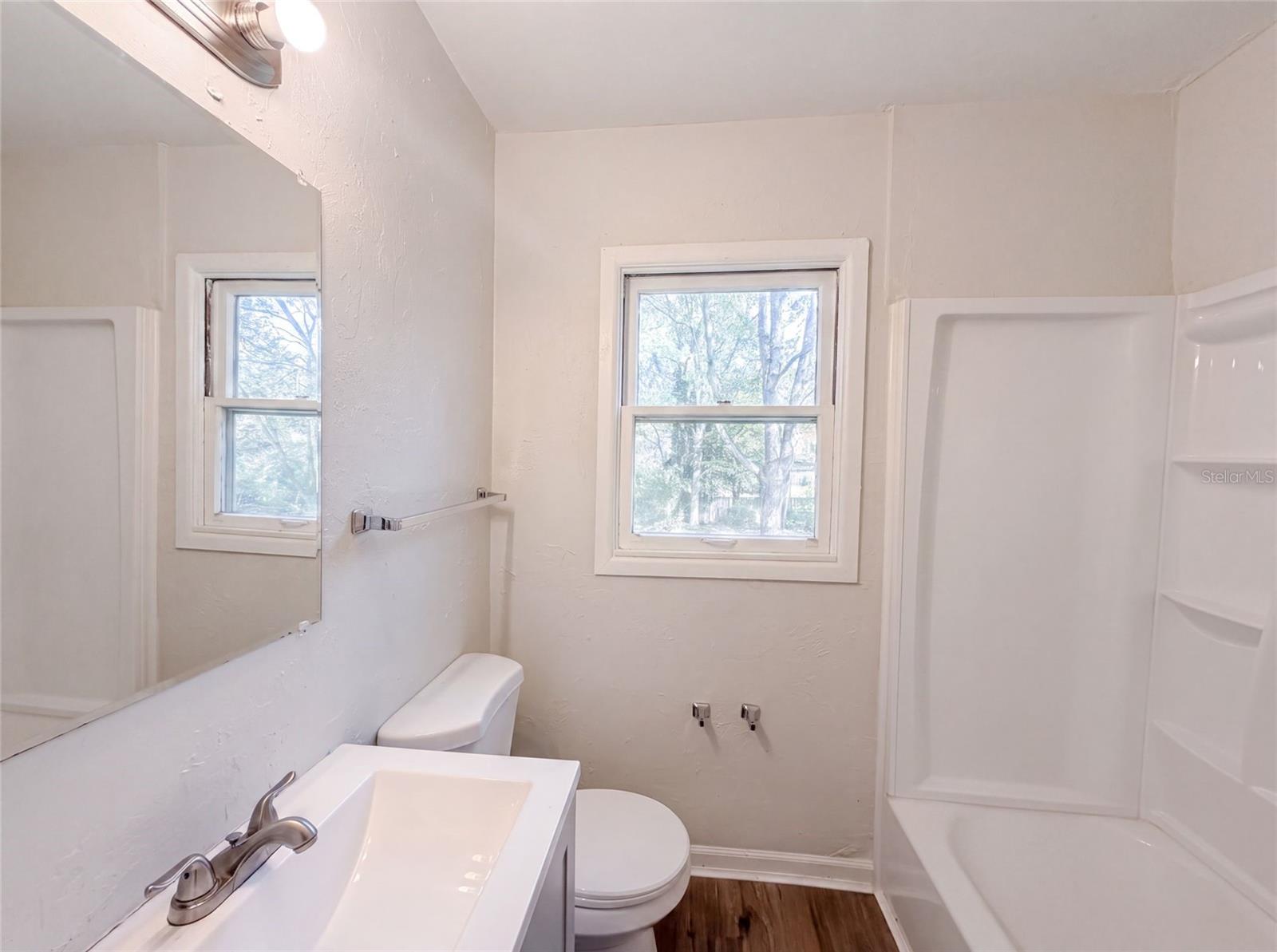 706 FLANDERS AVE — photo 11