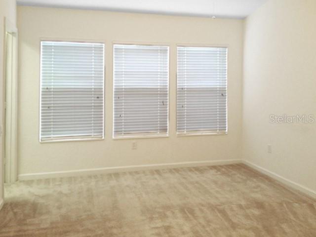 2551 STOCKTON DR — photo 5