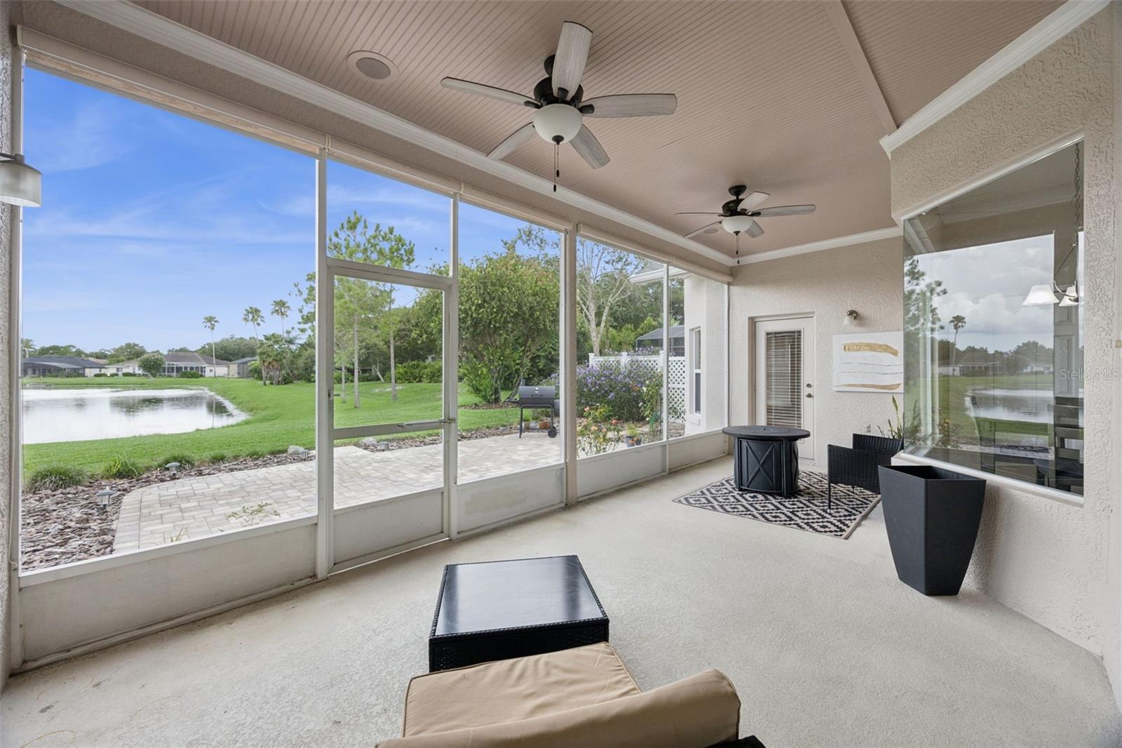 316 HAZELTINE DR — photo 3