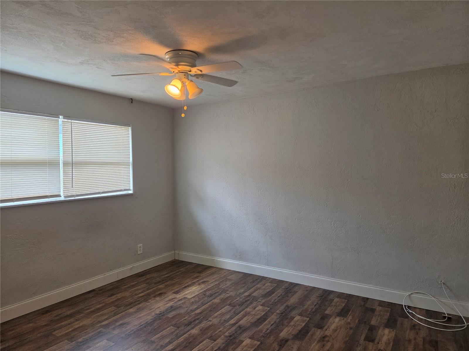 769 GREENWAY PL — photo 9