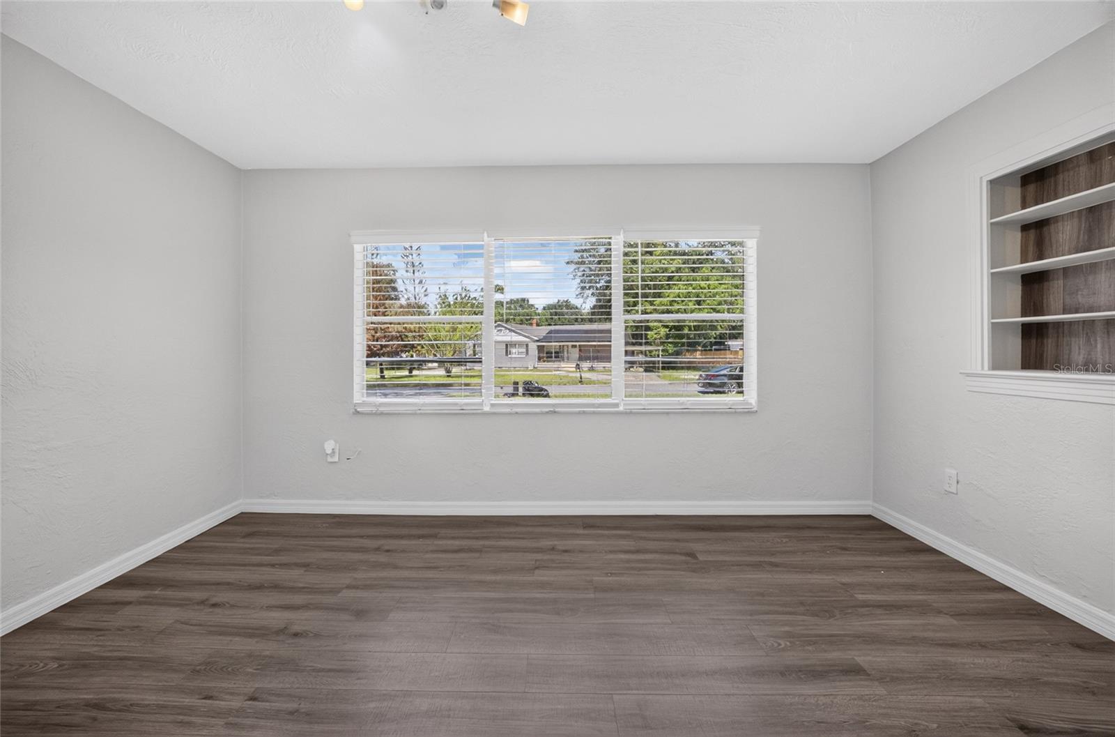 2403 KEY AVE — photo 10