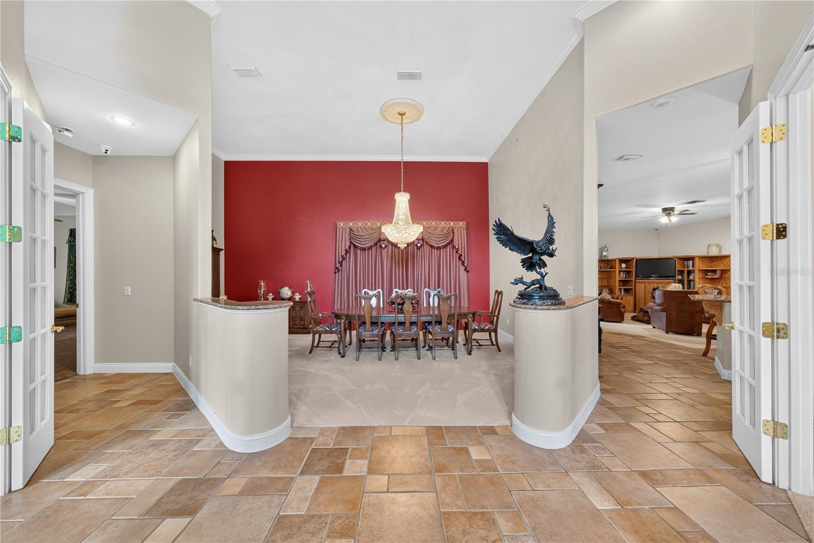 2335 FOREST CLUB DR — photo 7