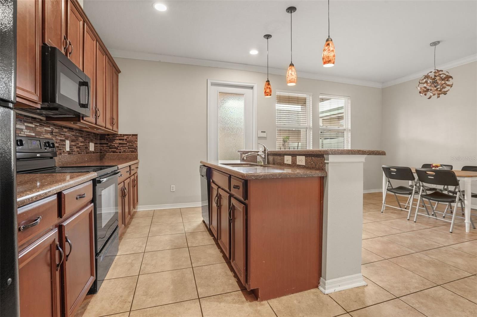 561 TELFAIR SQUARE CT — photo 11