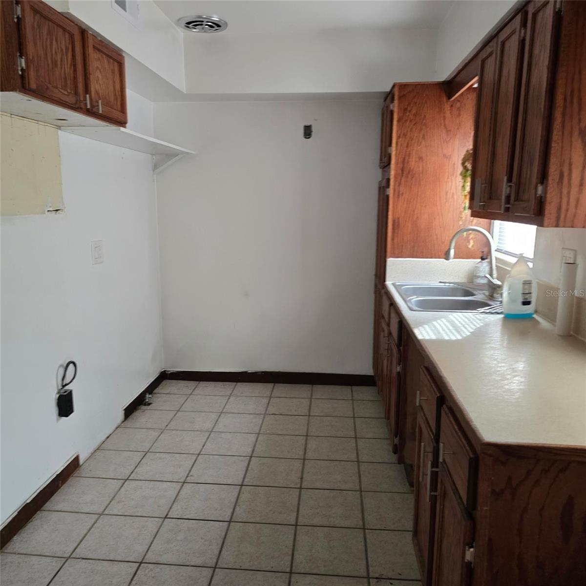 11 ASTER DR — photo 7