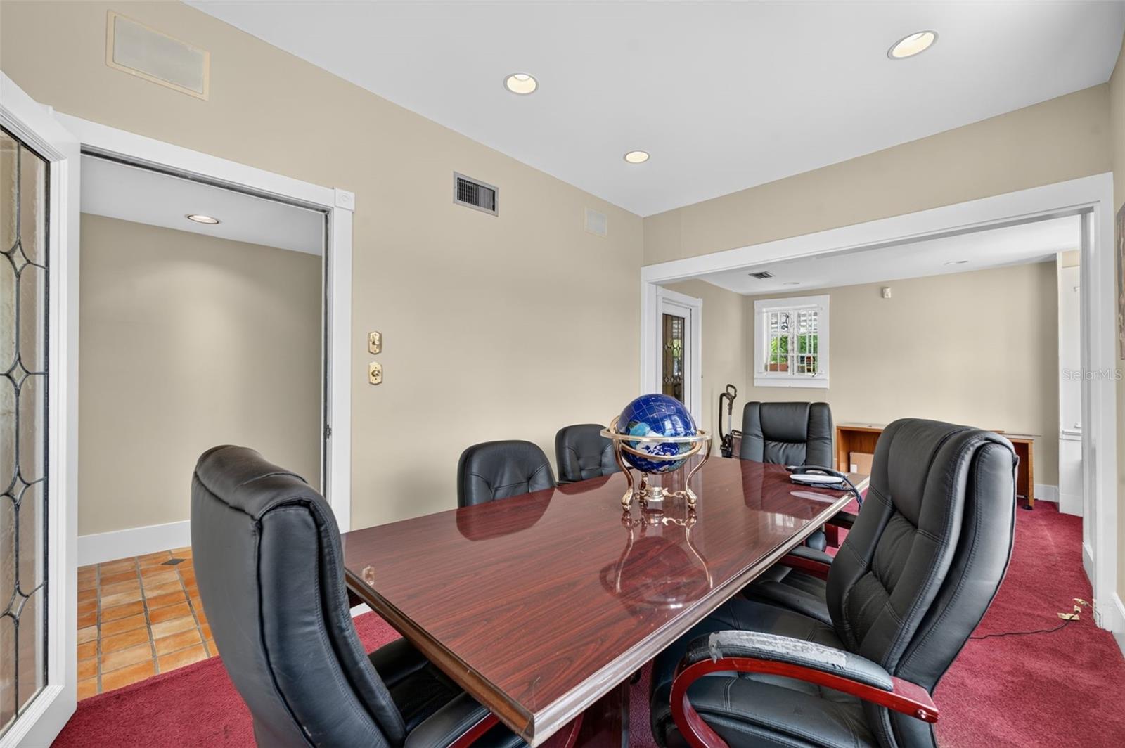 339 S RIDGEWOOD AVE — photo 6