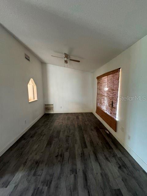 2602 GRAMERCY DR — photo 6