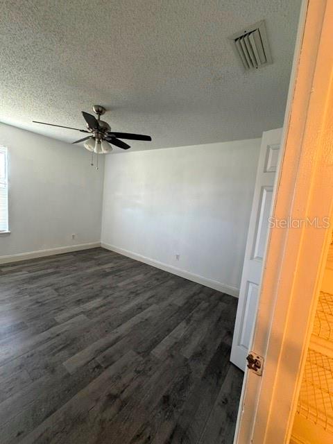 2602 GRAMERCY DR — photo 9