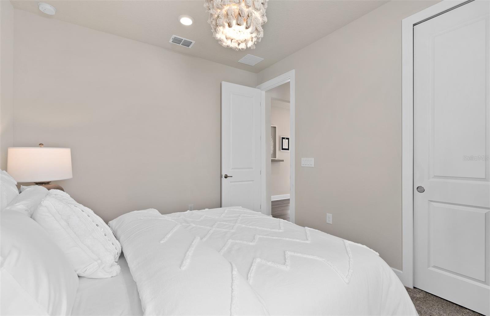 2697 FERMOY DRIVE — photo 7