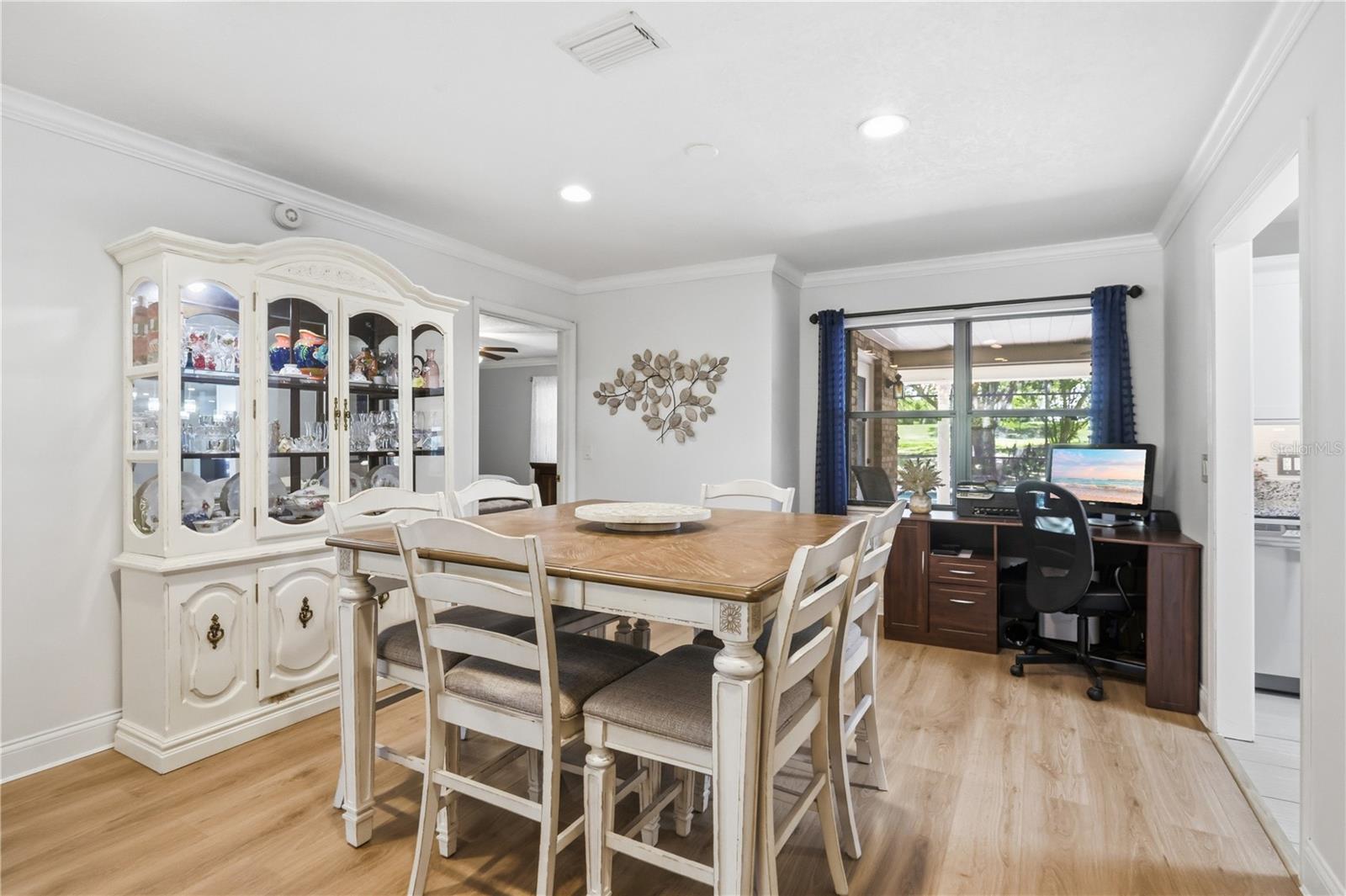 2249 E UNION CIR — photo 12