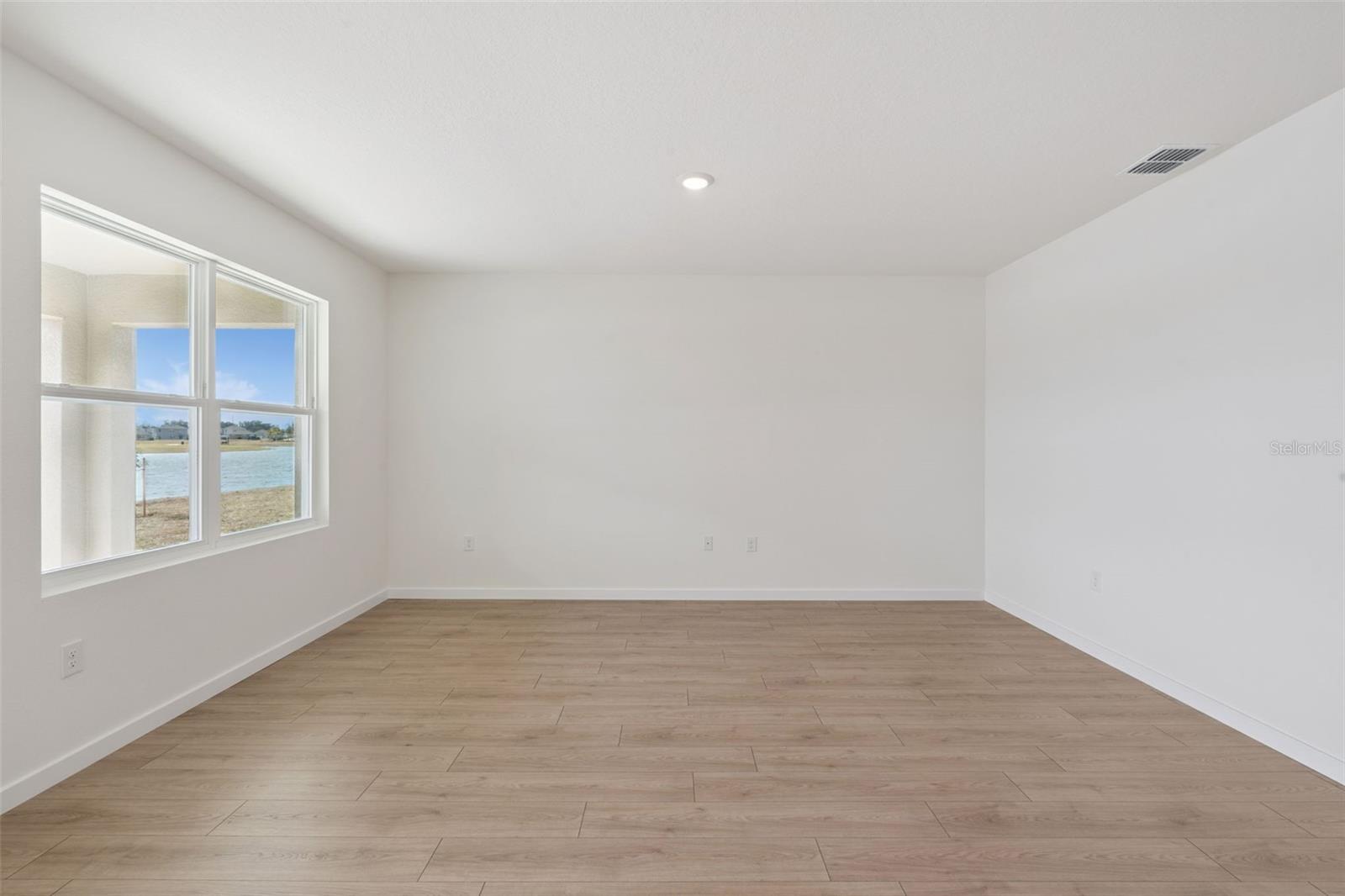 1024 CHAMPION RIDGE DR — photo 11