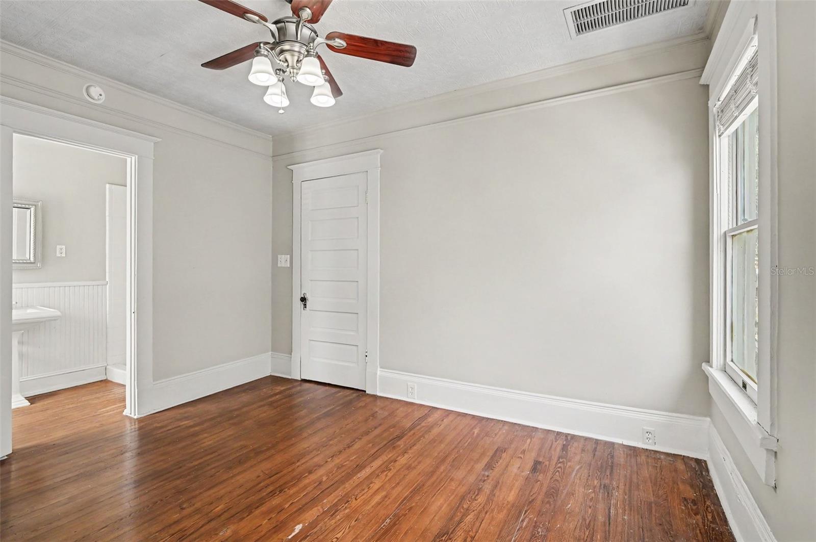 309 S PARK AVE #201 — photo 9