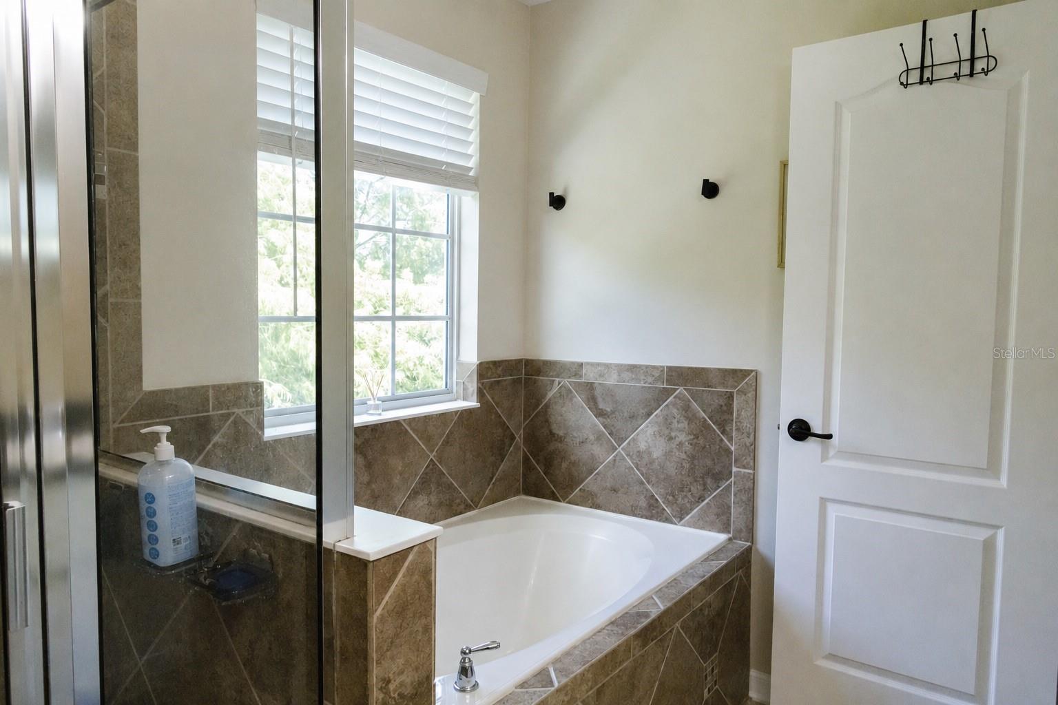 2675 RIVER LANDING DR — photo 12