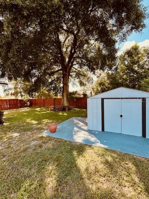 1643 SAXON BLVD — photo 12