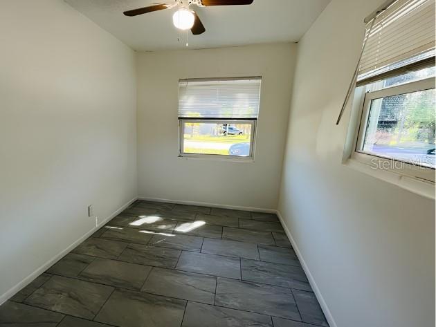 918 E 10TH ST #Unit B — photo 6
