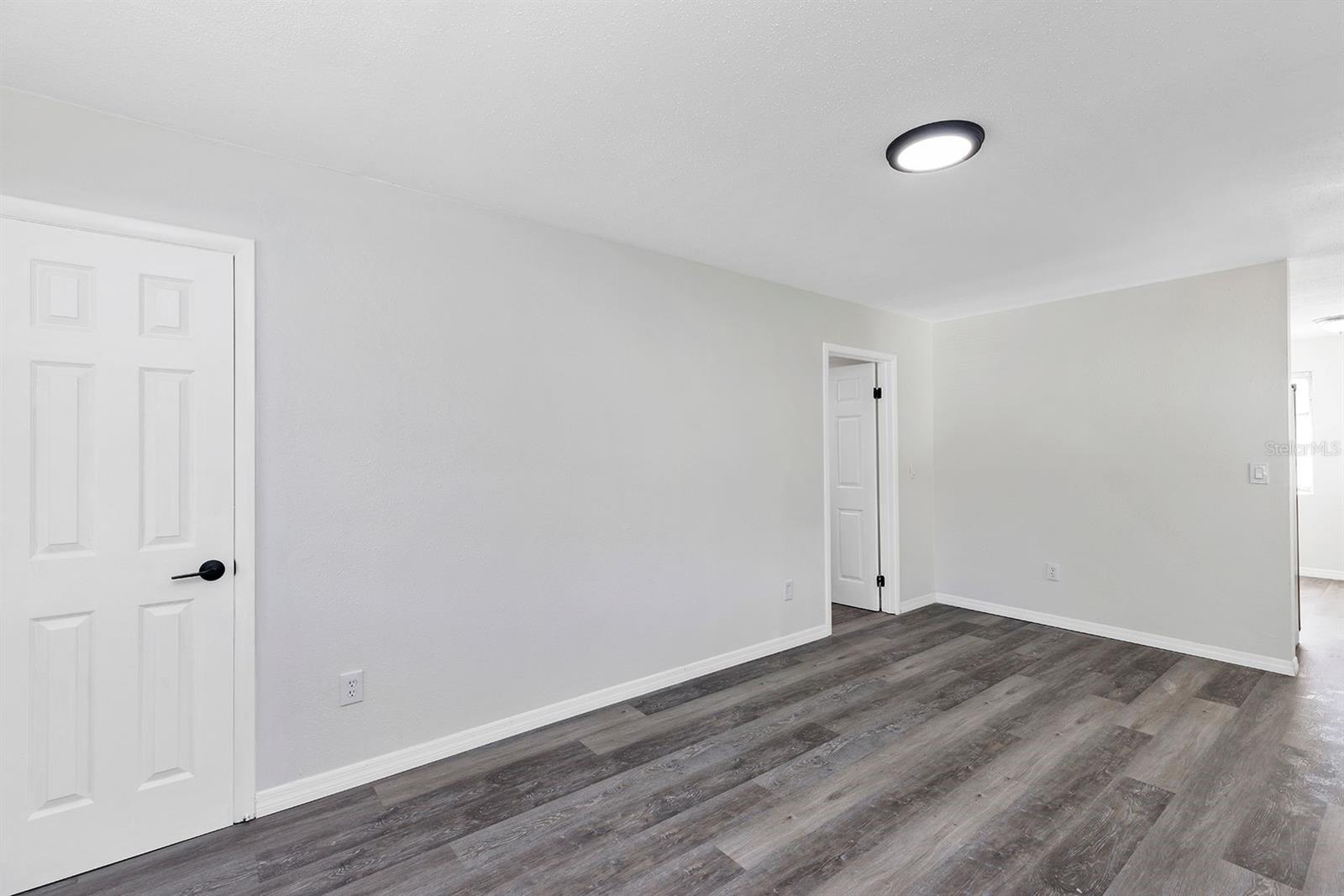 751 BELLEVUE AVE #3 — photo 2