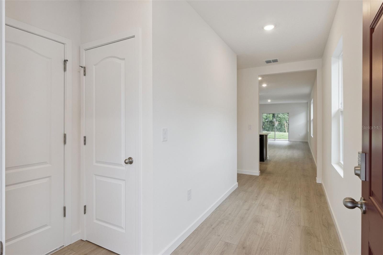1347 GRAND FLORA LN — photo 3