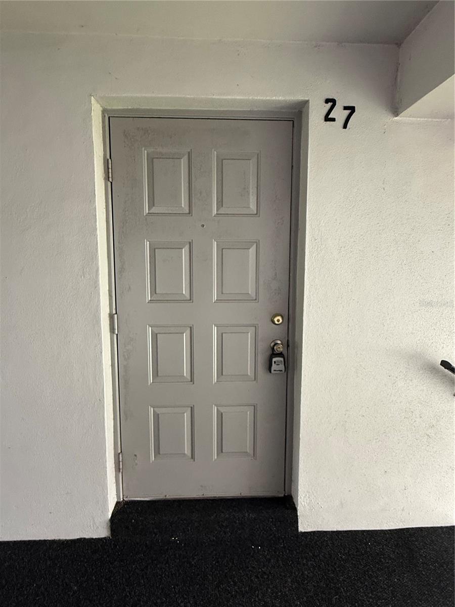 927 S PINE RIDGE CIR #G2 — photo 3