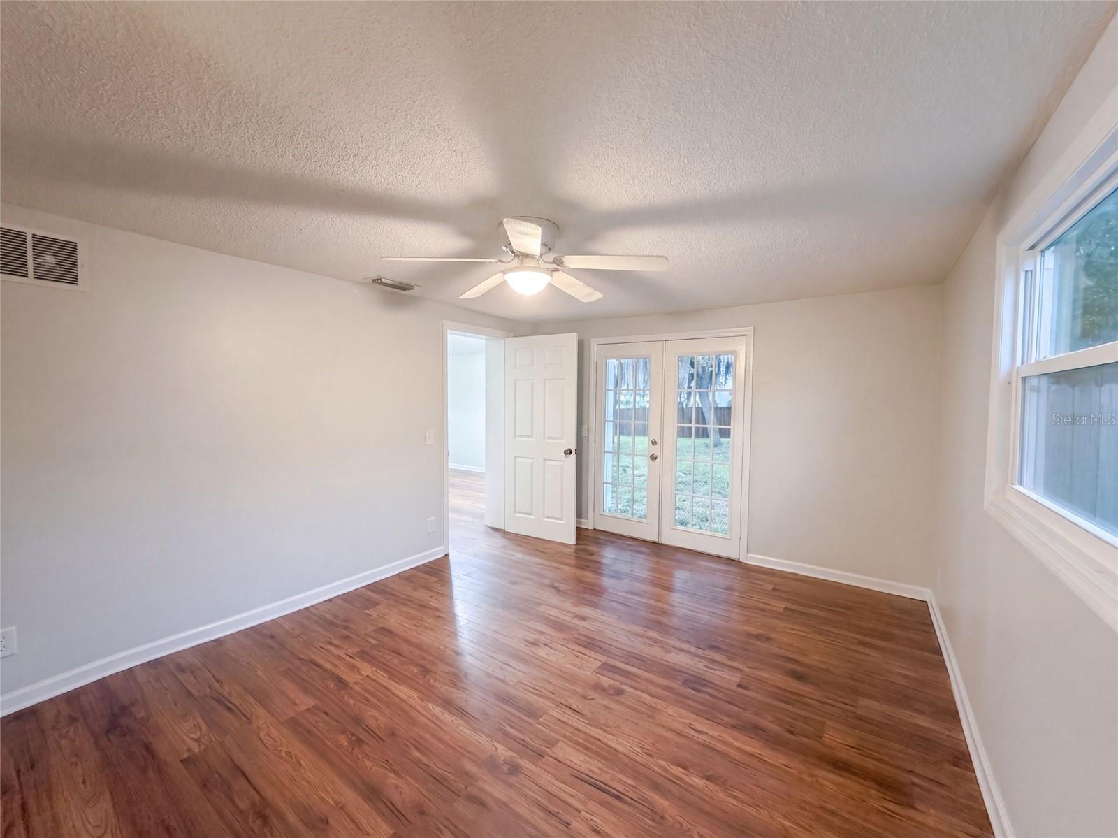 3004 HUNKIN CIR — photo 8