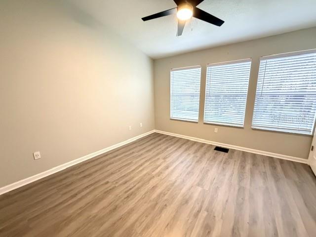 1178 VINELAND PL — photo 8