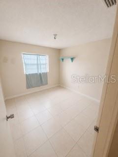 729 LOTUS LN — photo 8